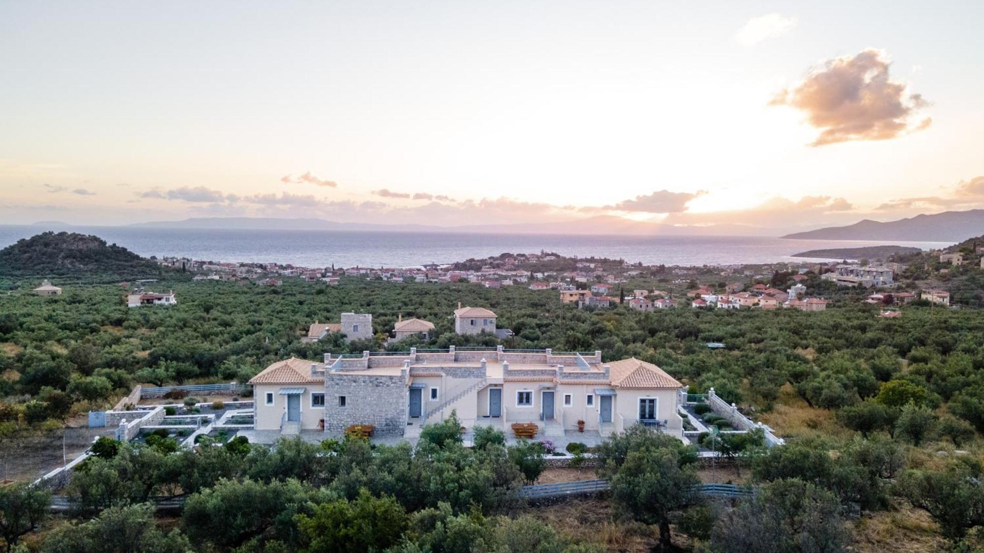 Sundy Maria Apartments Stoupa Exterior photo